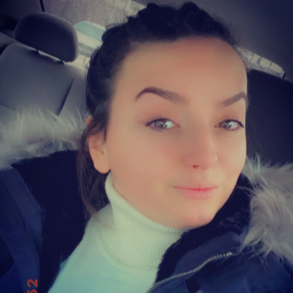 Meet your Posher, Gjorgjina